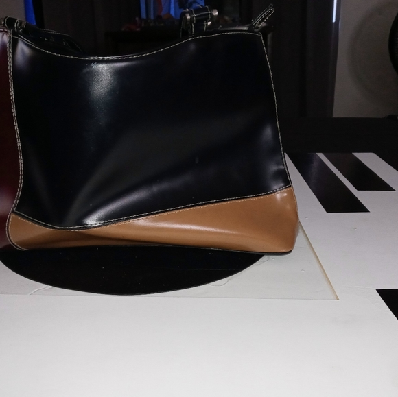 Purse - Picture 2 of 3